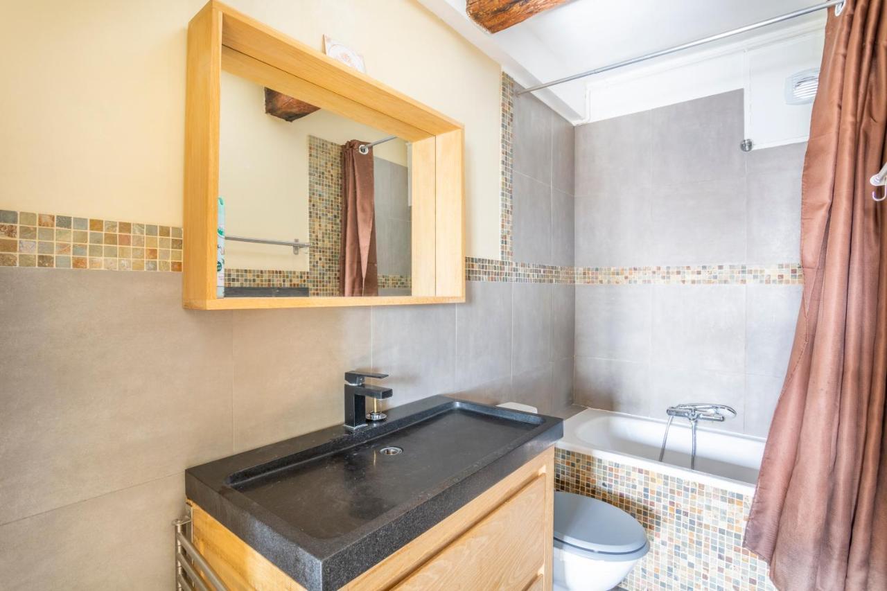 Hostel Ambassade Bretonne Vieux-Port Marsylia Zewnętrze zdjęcie